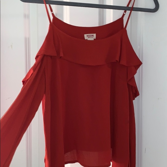 Open-shoulder orange top with belle sleeves - Picture 3 of 3